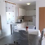 Anamarija Apartamento
