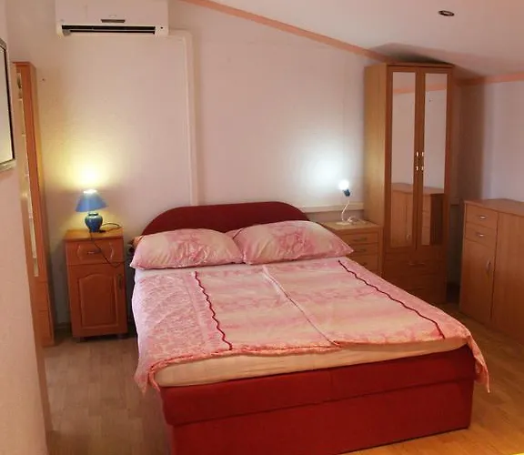 Anamarija Apartment